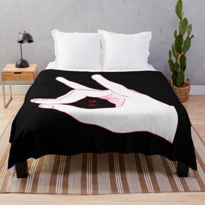 Kon Chainsaw Man Throw Blanket